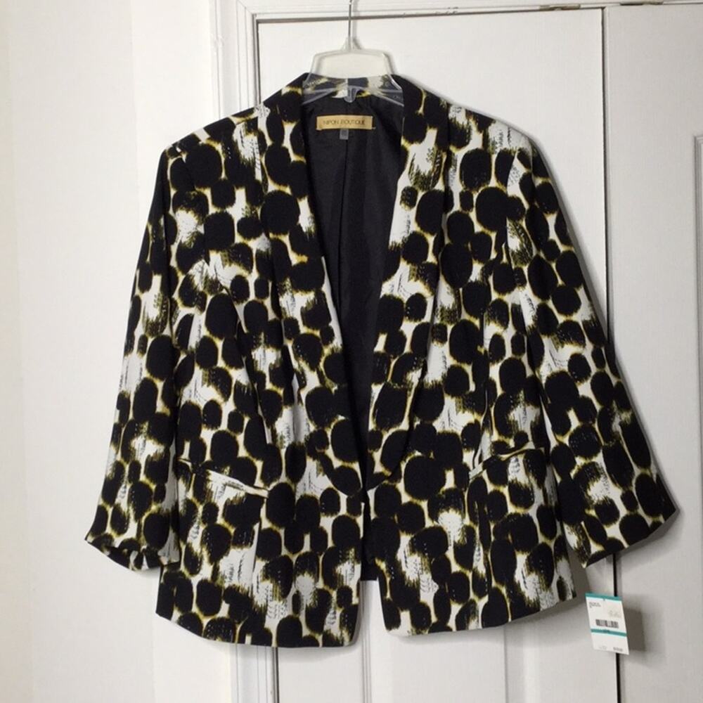 Nipon boutique 20w black white gold jacket NWT